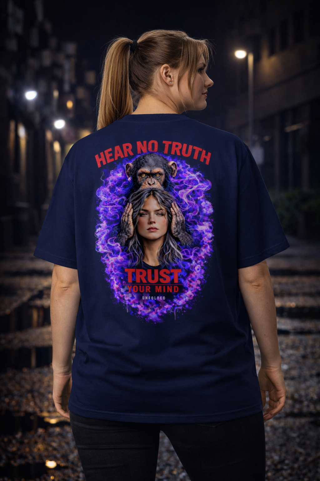UNFOLDED – „Hear No Truth“ Oversized Unisex Bio-T-Shirt
