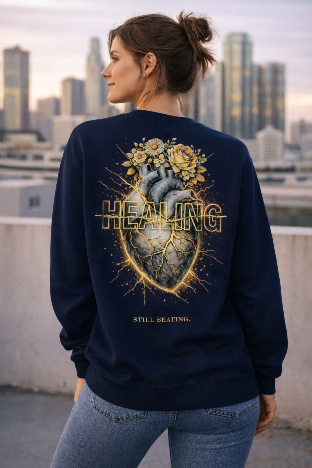 HEALING Crewneck